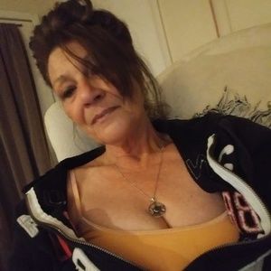 Meet your Posher, Roberta